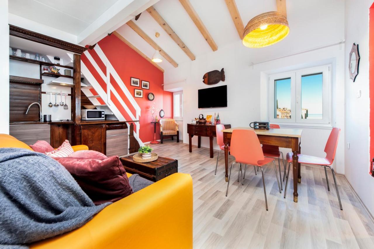 Apartment Loreto Lya Sea View